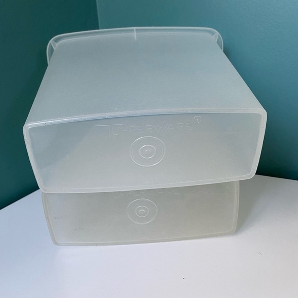 Vintage Tupperware Store-n-Pour, Cereal Keepers Container Lot Of 2 No Lids 469-6 - Picture 6 of 11